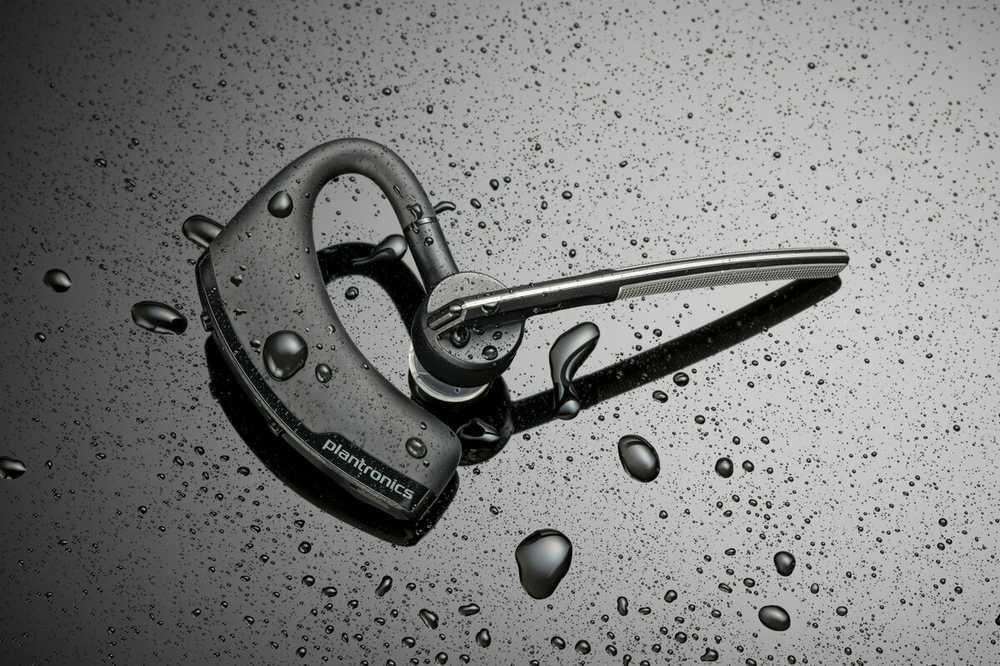 Universali BT ausinė Voyager Legend Plantronics Juoda