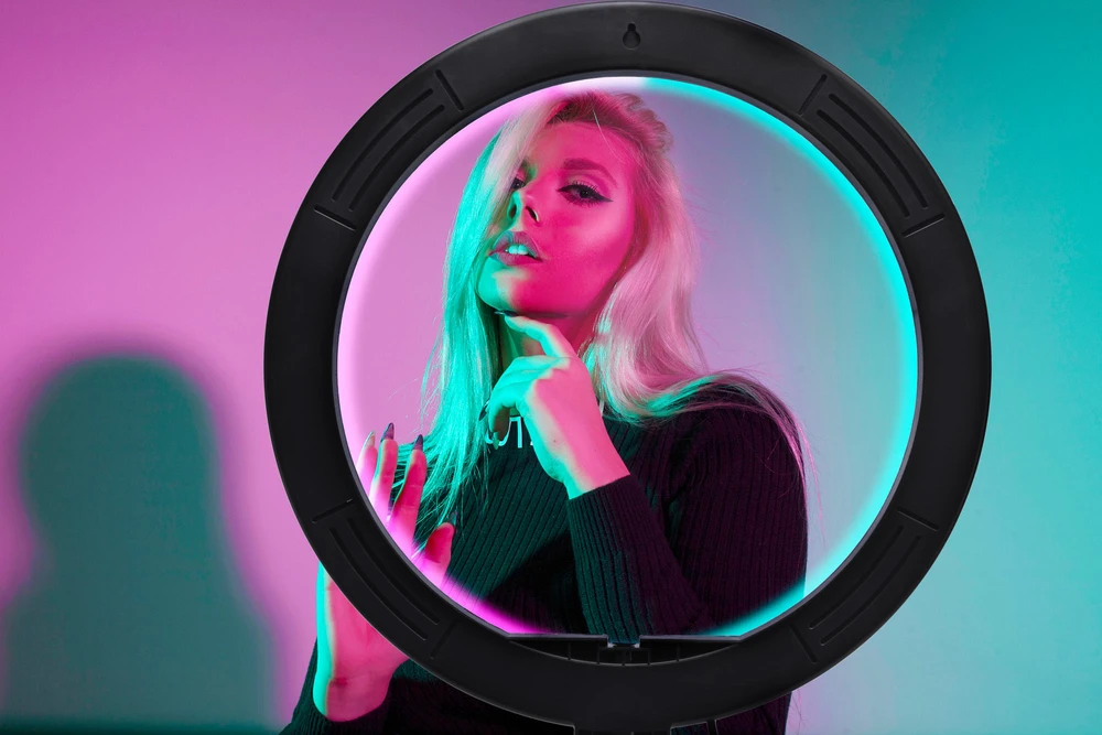 „Rio RL12-EU/1,4“ 30 cm studijinis RGB žiedinis šviestuvas „Beauty“