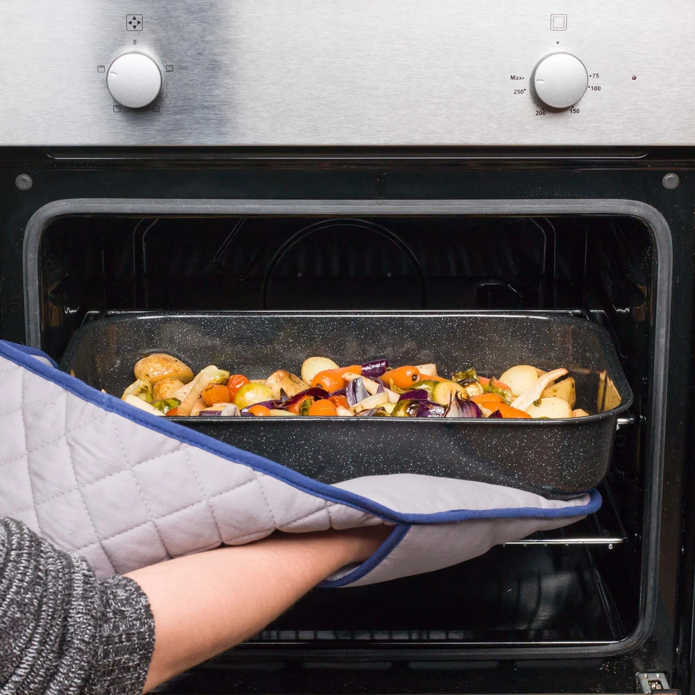 Russell Hobbs CW114312 VIT Enamel 42cm Deep Roaster