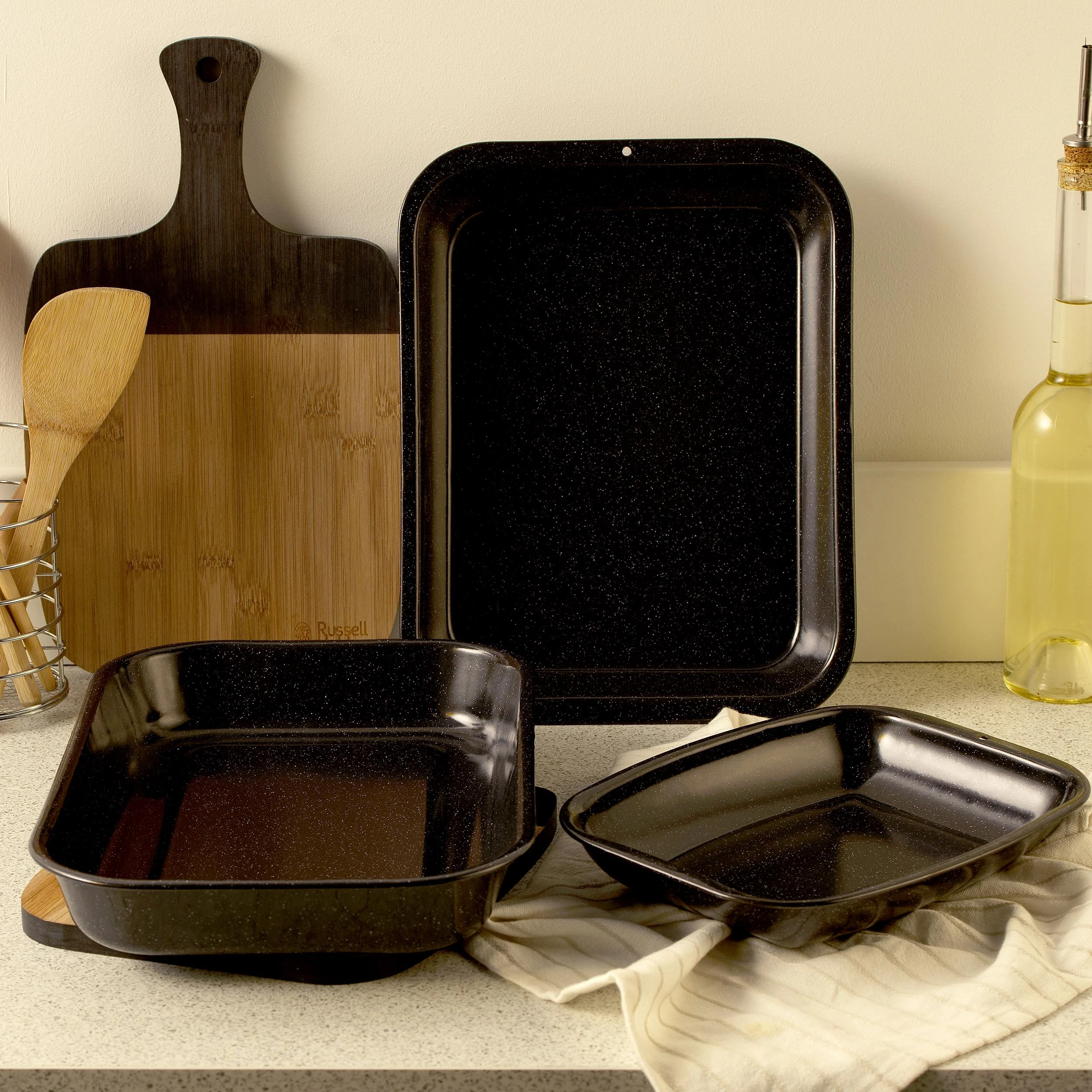 Russell Hobbs CW20701EU 3 dalių kepimo ir smulkinimo padėklų rinkinys