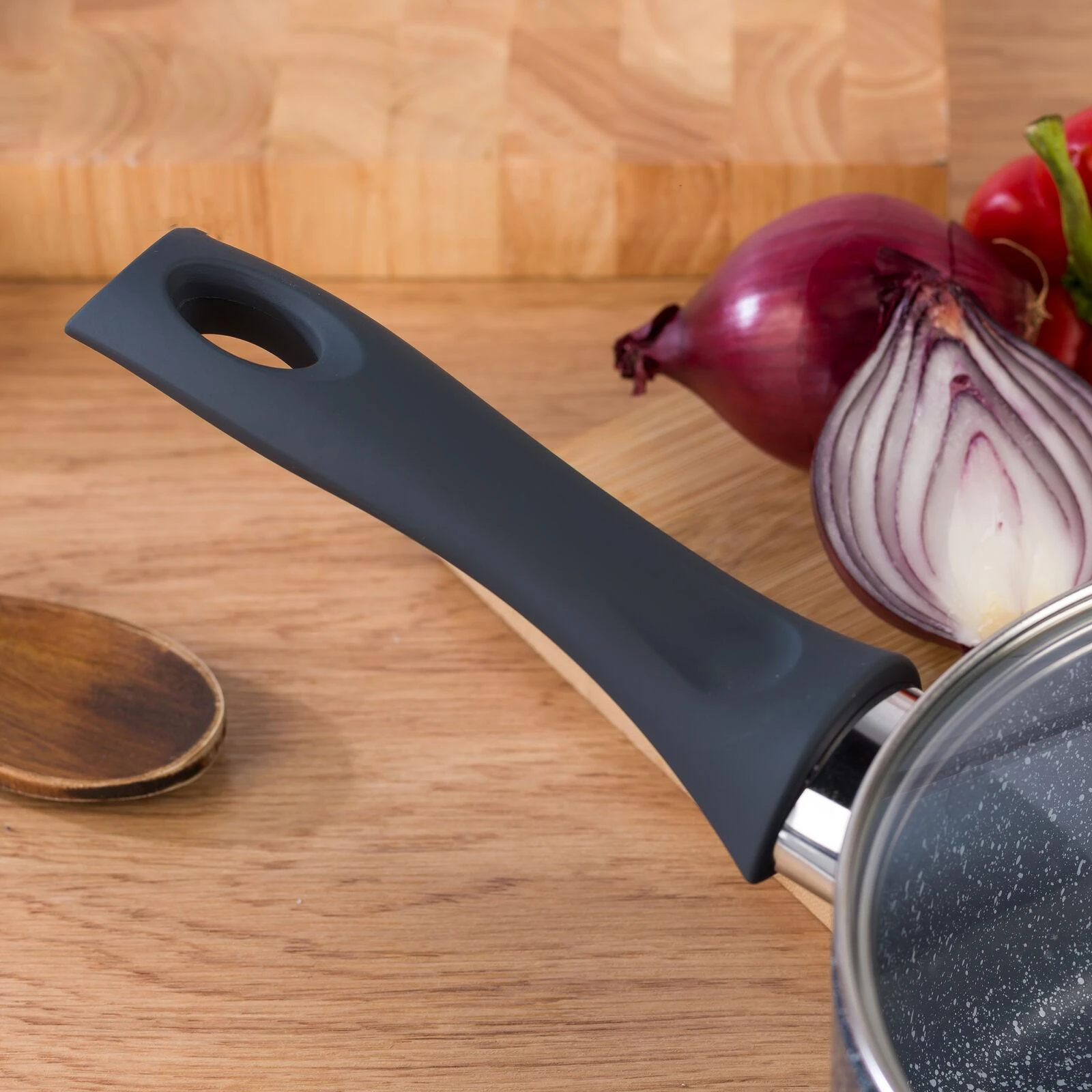 Russell Hobbs RH00844EU7 „Nightfall“ akmeninis puodas 16 cm