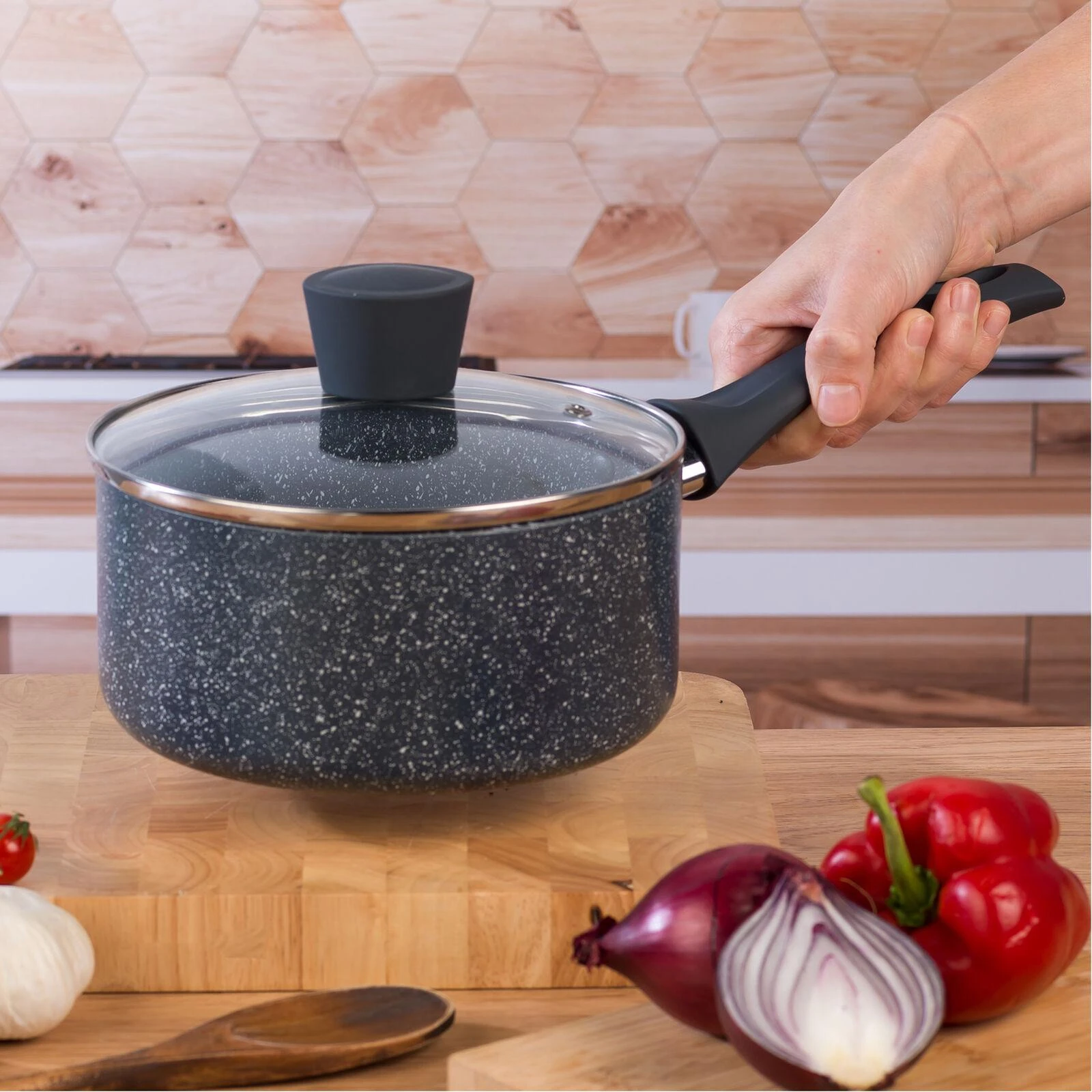 Russell Hobbs RH00844EU7 „Nightfall“ akmeninis puodas 16 cm