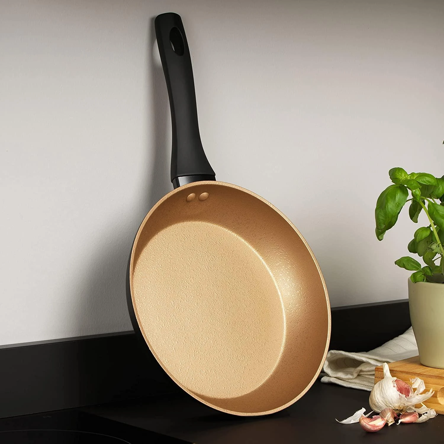Russell Hobbs RH01666BEU7 Opulence frypan 24cm juodas