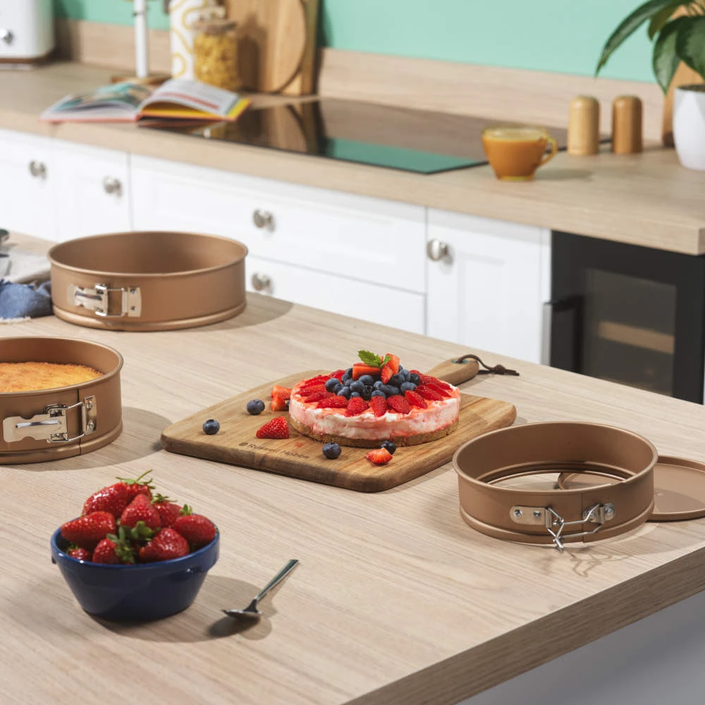 Russell Hobbs RH03791G „Opulence“ 3 dalių kepimo formų rinkinys su nuimamomis galvutėmis