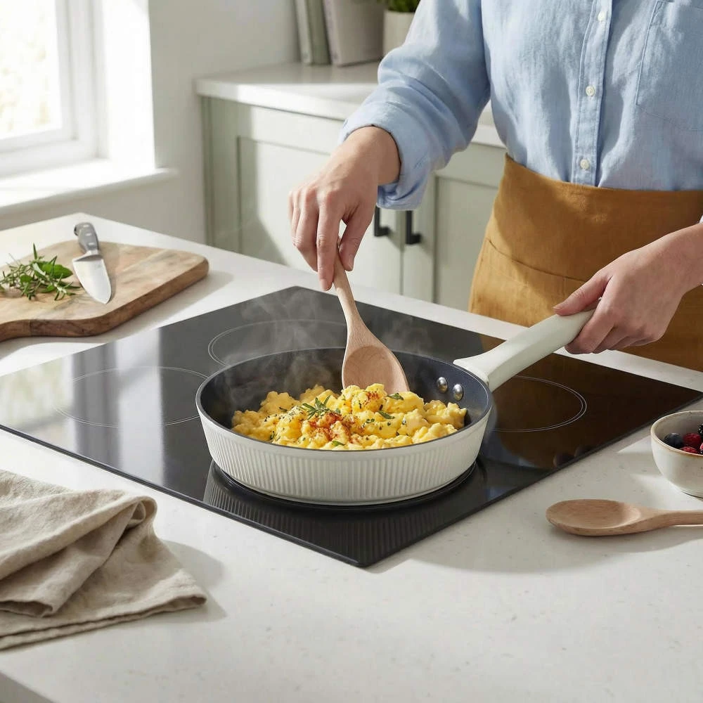 Russell Hobbs RH03861C Cote 24 cm Fry Pan, Kreminis