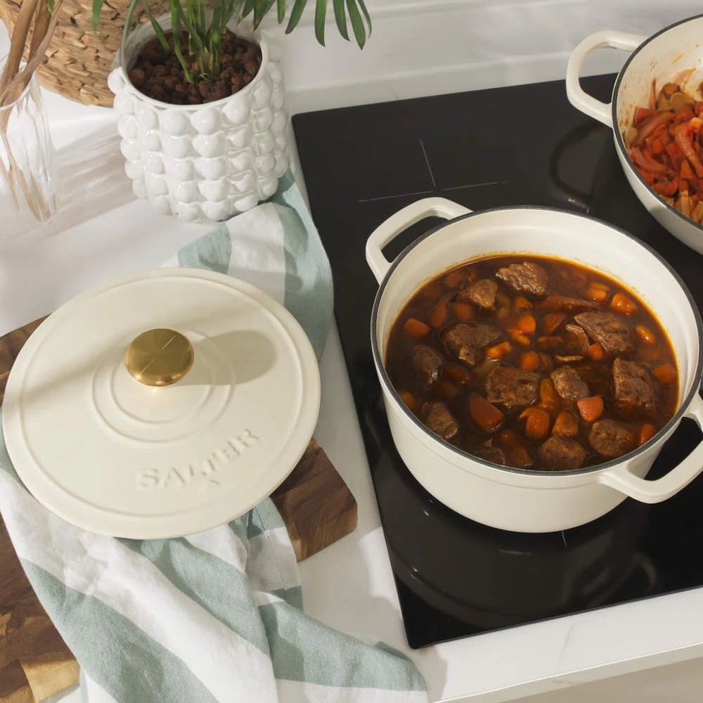 Salter BW13771C Chester 3.4L Cast Iron Puodas Puodas 24 cm, Kreminis
