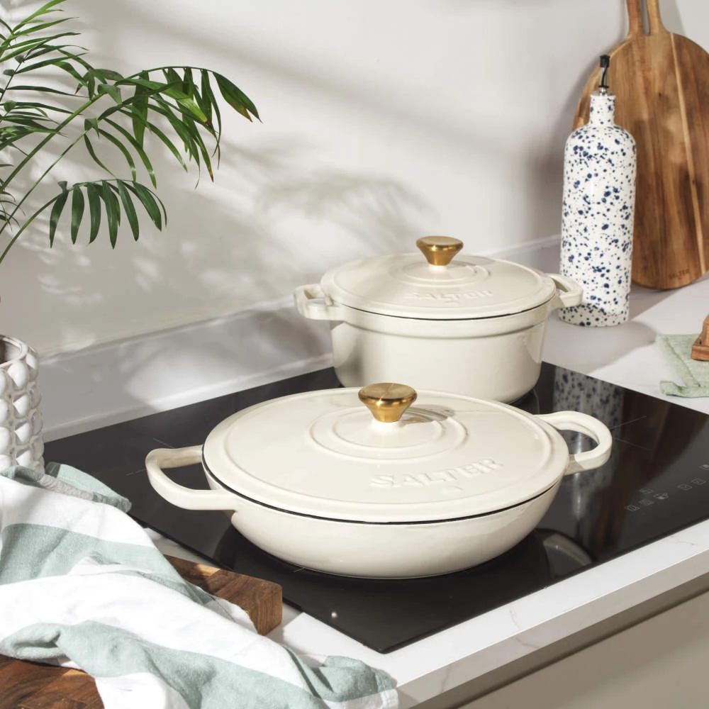 Salter BW13772C Chester 2.8L Shallow Cast Iron Puodas Puodas 30 cm, Kreminis