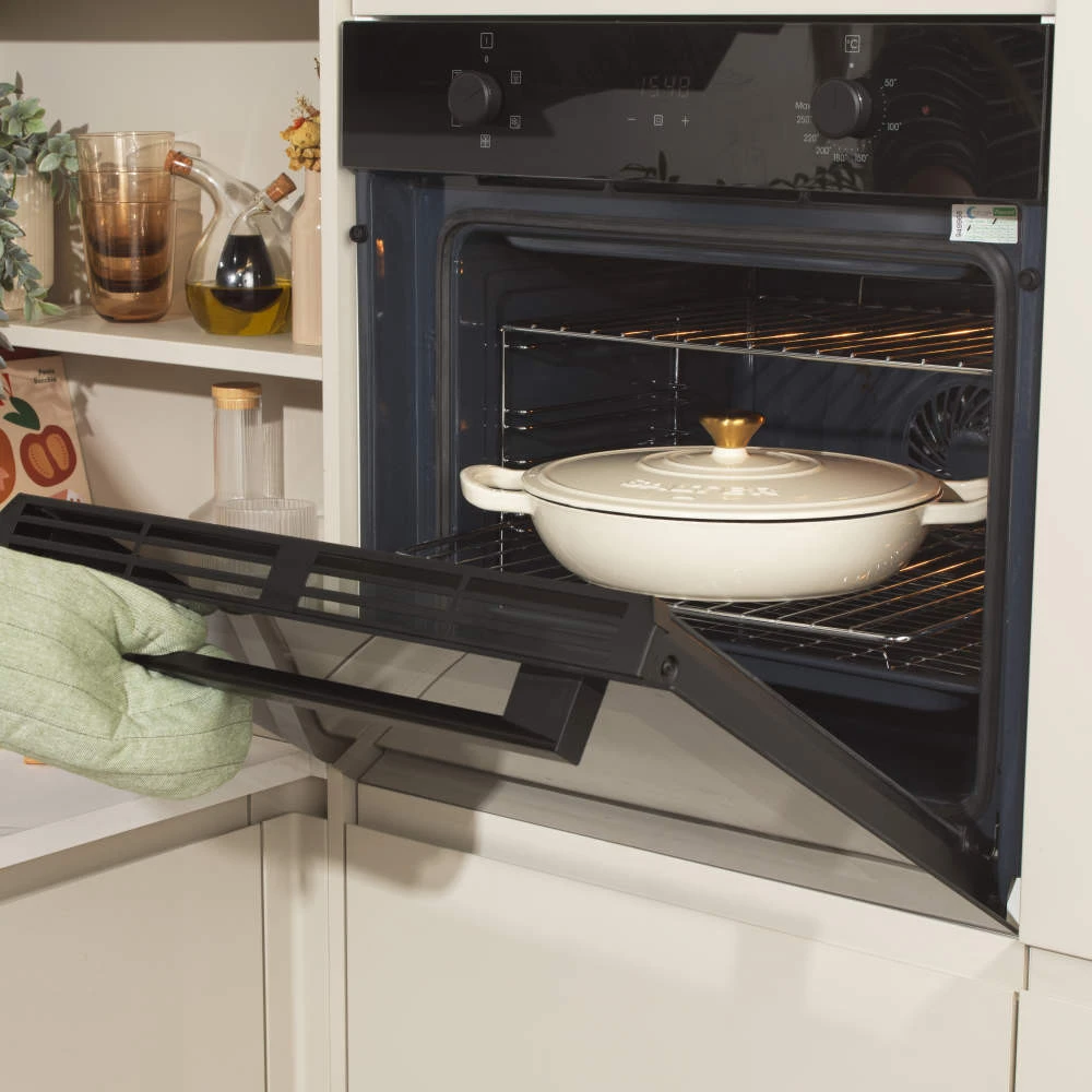 Salter BW13772C Chester 2.8L Shallow Cast Iron Puodas Puodas 30 cm, Kreminis
