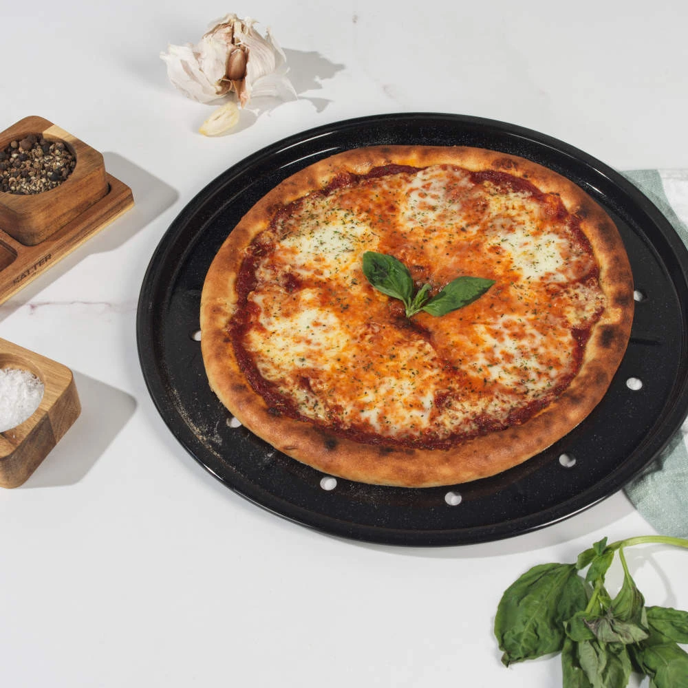 Salter BW14483 Brilliance Pizza Pan