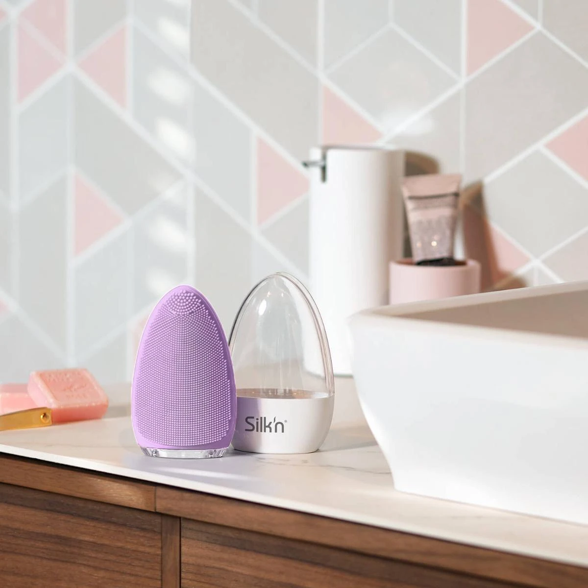 Veido valymo aparatas Silk'n Bright Violetinė