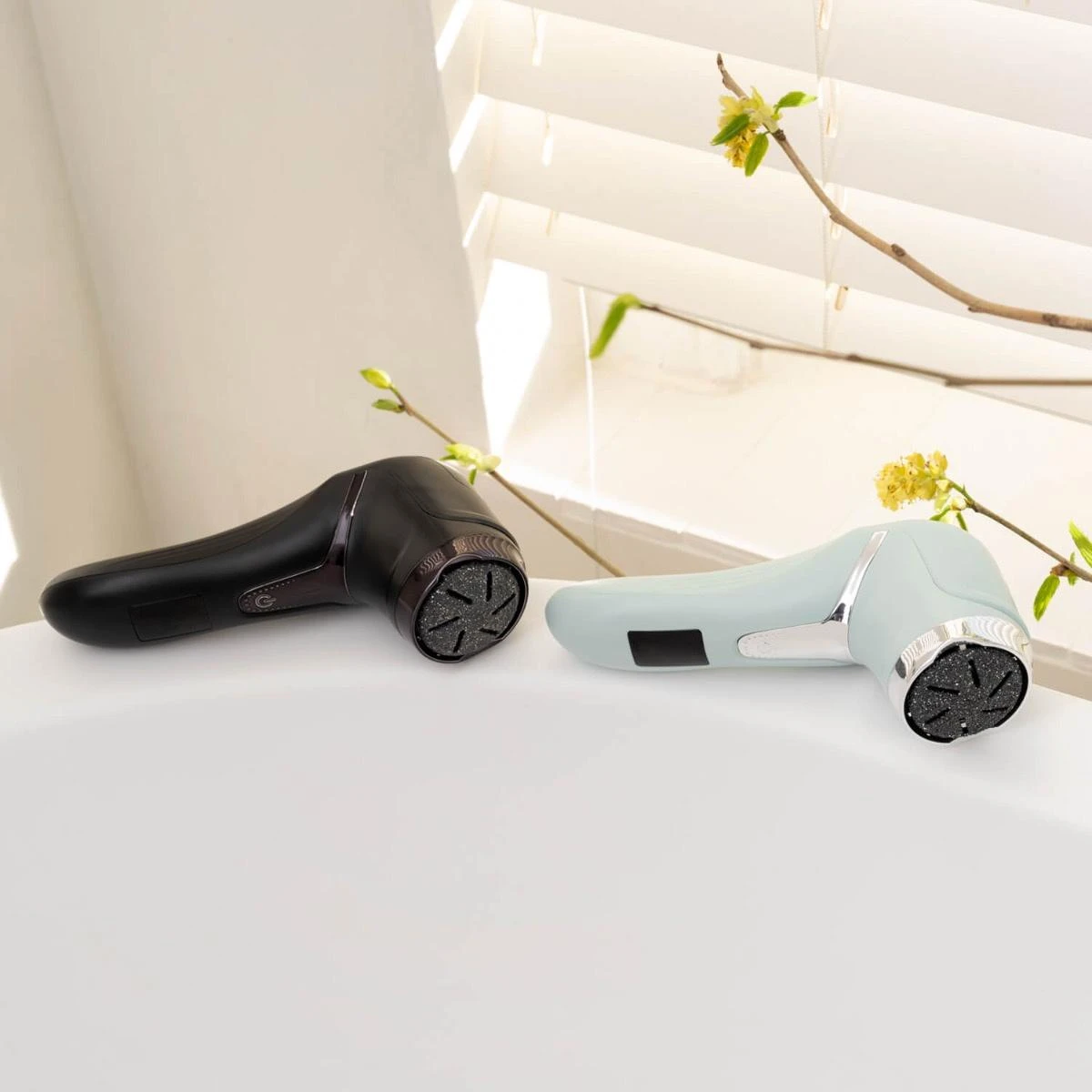 Elektrinis pėdų šveitiklis Silk'n FreshPedi Mint