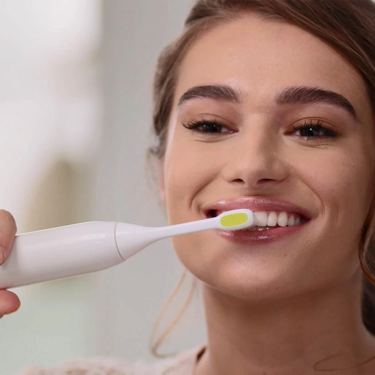 Dantų šepetėlis Silkn ToothWave Juodas TW1PE3Z001