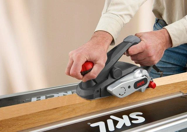 SKIL 1558AA 600 W