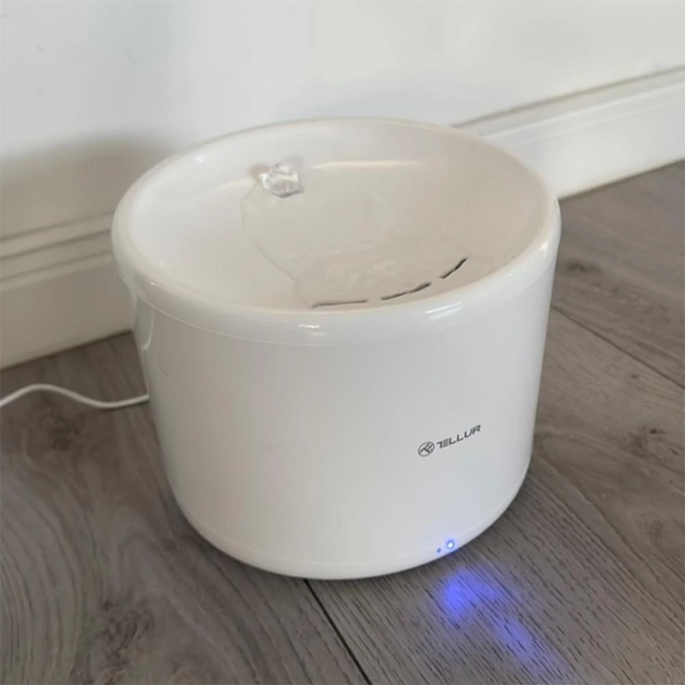 Tellur WiFi Smart Pet Vanduo Dispenser, 2L, Baltas