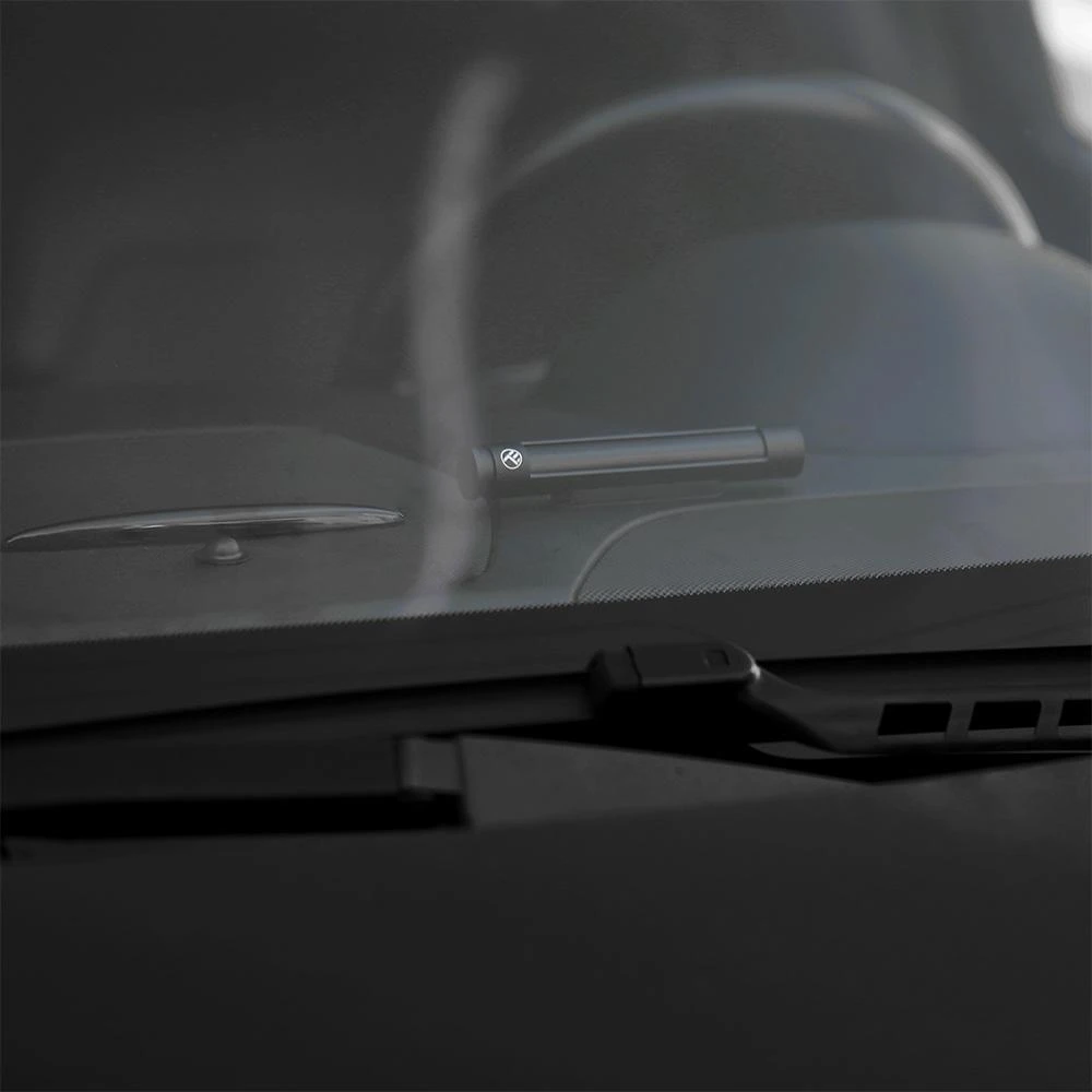 „Tellur“ laikina automobilių stovėjimo kortelė dviem telefono numeriams, metalinis, juodas
