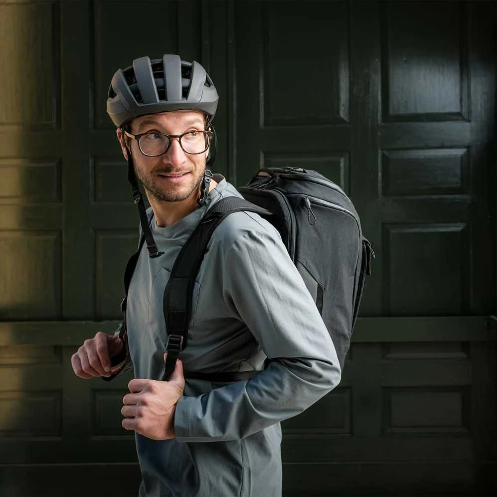 Thule Thule Paramount hybridipyörälaukku, 26 L, Nutria