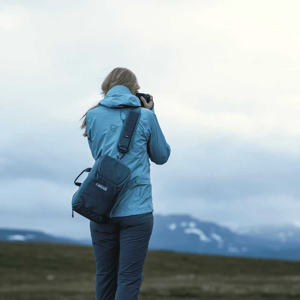 „Thule Covert“ nuotraukų kuprinė, 32 l, TCDK232 – juoda