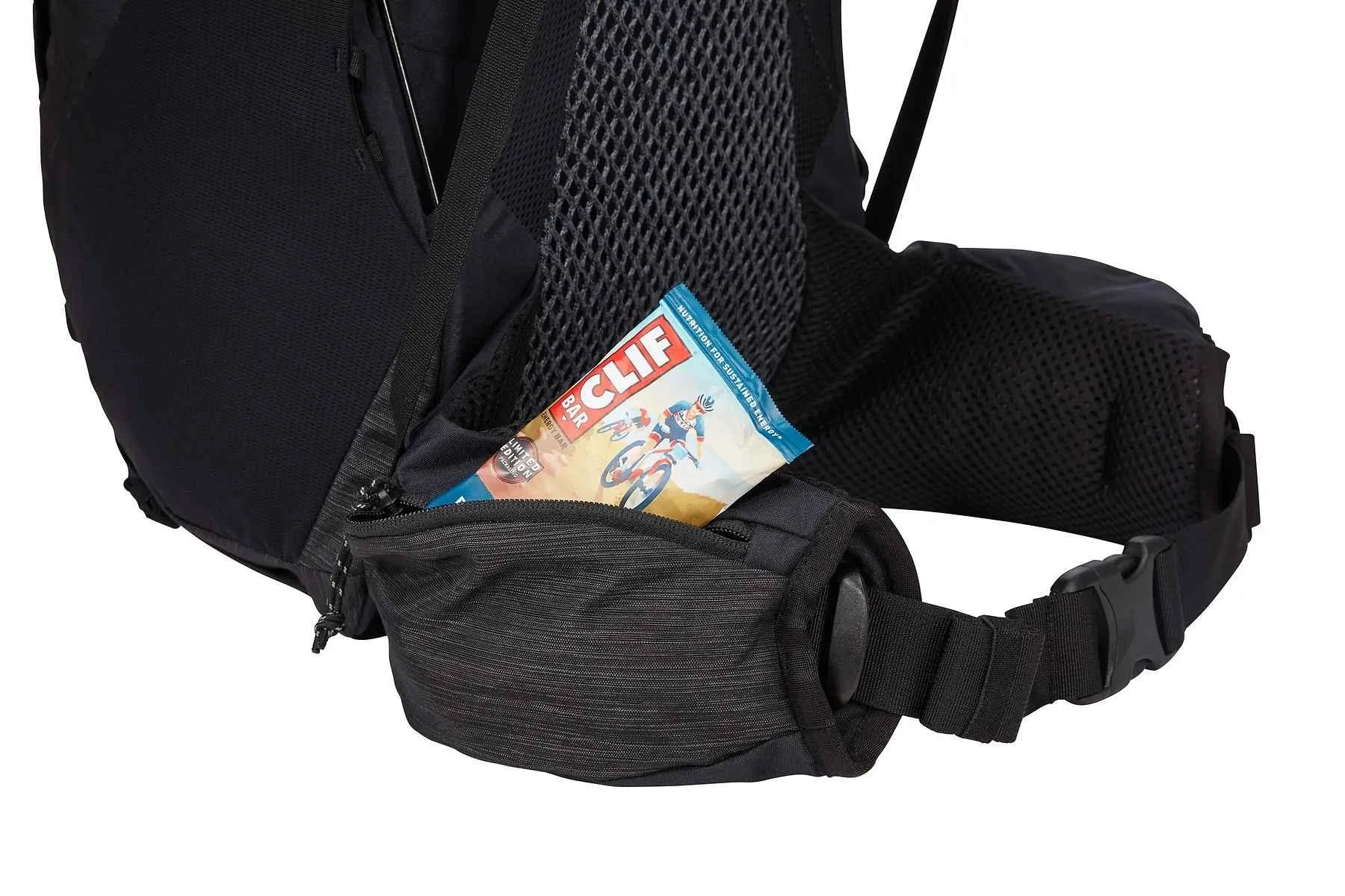 Thule 4503 Topio 30L Mens Backpacking Pack juodos spalvos