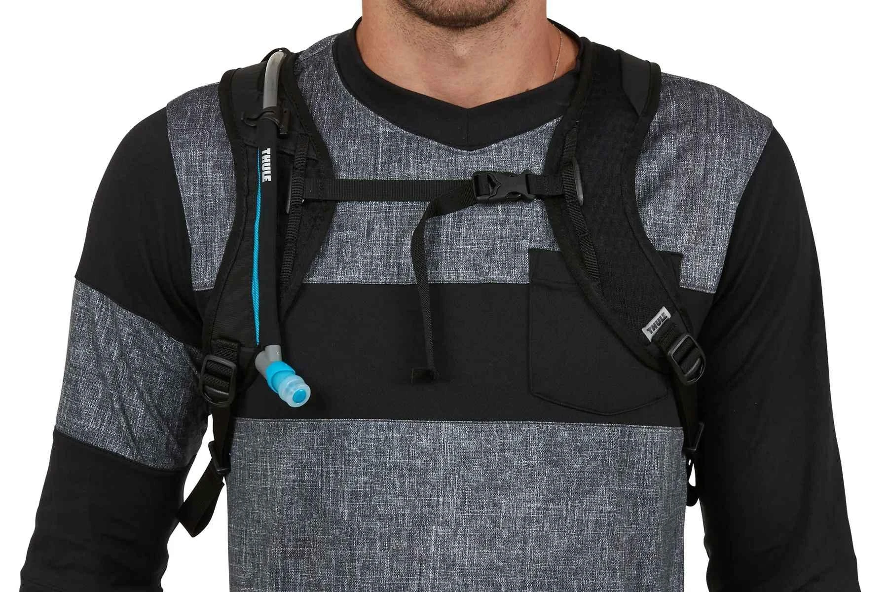 Thule 4150 Vital Hydration Pack 3L juodos spalvos