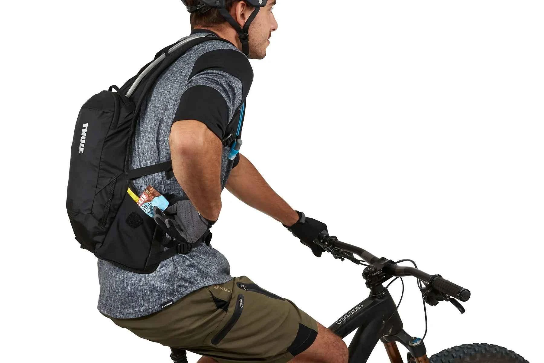 Thule 4150 Vital Hydration Pack 3L juodos spalvos