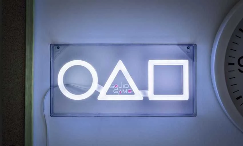 Paladone Kalmarų žaidimo LED neoninė šviesa