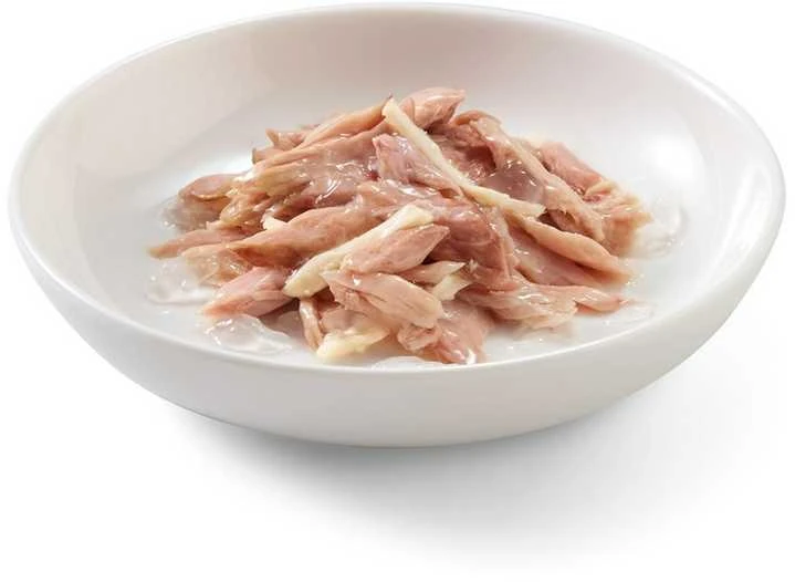 SCHESIR Tunas su vištiena drebučiuose - šlapias kačių ėdalas - 85 g