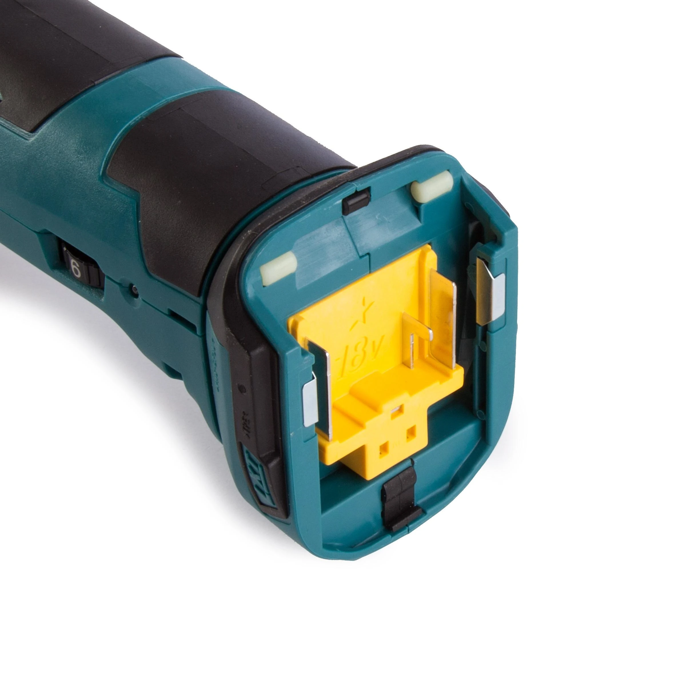 Makita DTM51Z Akumuliatorinis universalus švytuoklinis įrankis 18V 6000-20000 judesiai per min, amplitudė 3,2°; Be akumuliatorių ir kroviklio!