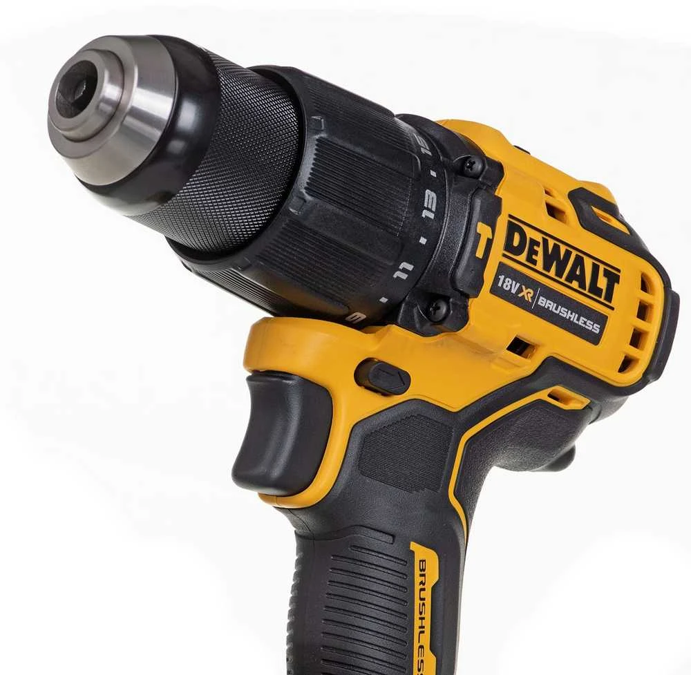 DeWalt DCD709 gręžtuvas suktuvas iš arti