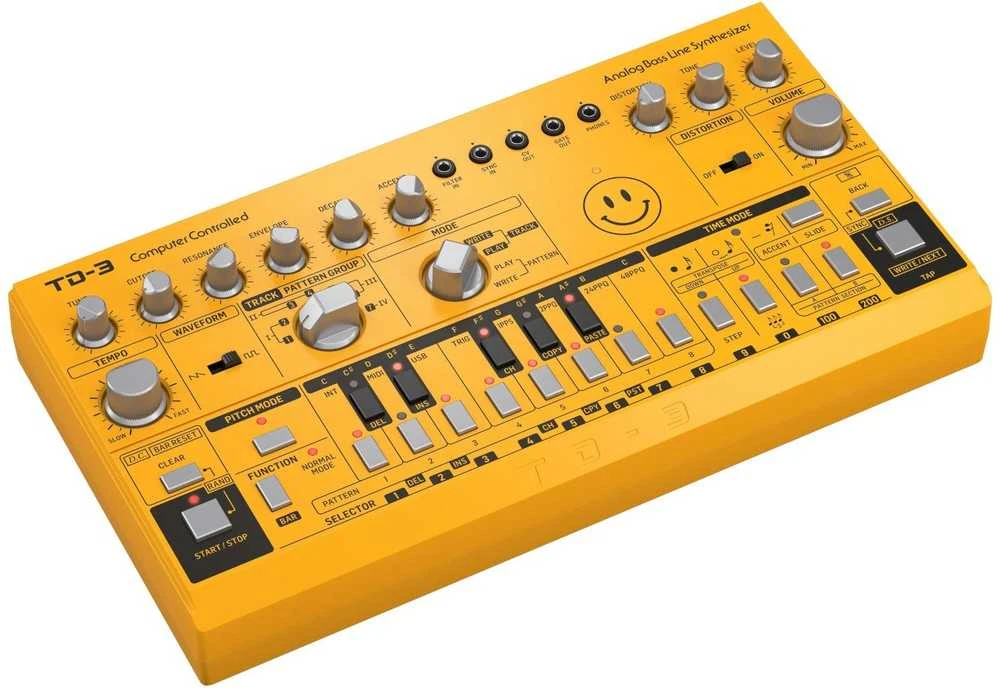 Behringer TD-3-AM – analoginis boso linijų sintezatorius