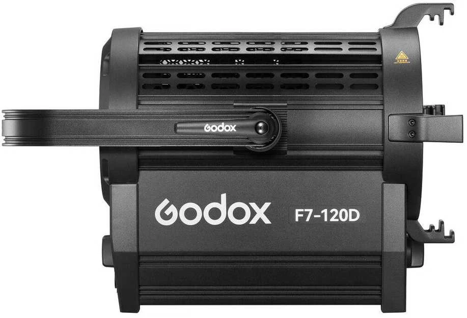 Apšvietimo Įranga - Godox F7 120D K1 Daylight LED Fresnel Light 15°-60°