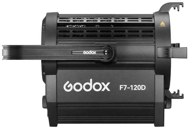 Apšvietimo įranga - Godox F7 120D K2 5600K 71,100 lux dienos šviesos LED Fresnel šviesa