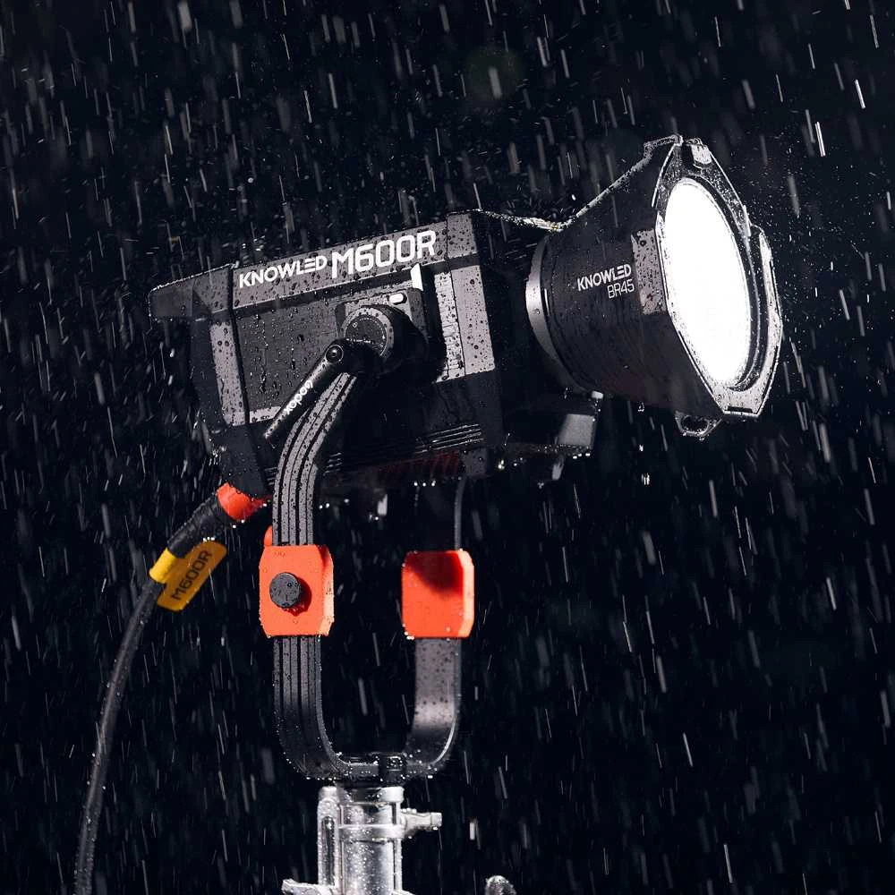 Apšvietimo Įranga - Godox M600R LED RGB 1800K-10000K 0%-100%