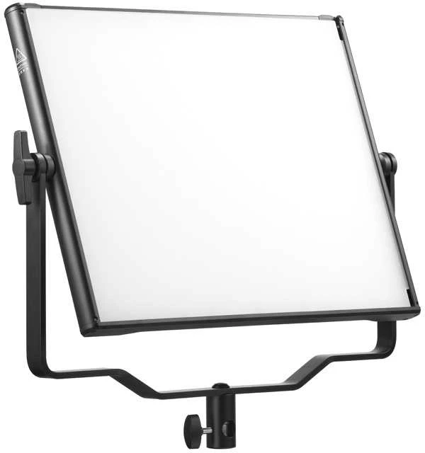Apšvietimo įranga - Godox P120D 120W LED šviesos panelė 5600K