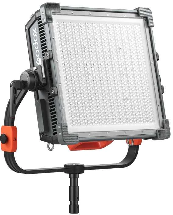 Apšvietimo Įranga - Godox P600R 670W RGB Panel Light IP65 Atsparus vandeniui