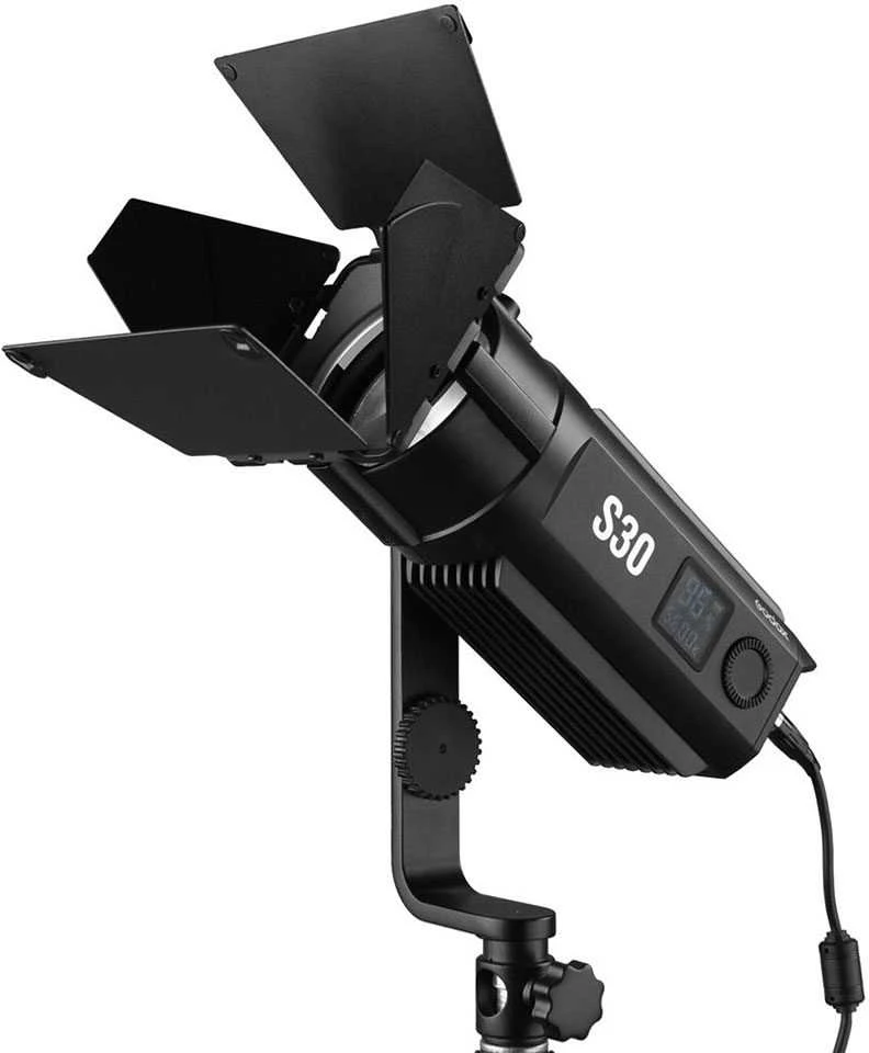 Apšvietimo įranga - Godox S30 fokusavimo LED šviesa (reguliuojamas 10-100% ryškumas, 6-55° spindulio kampas, AC/USB maitinimas)