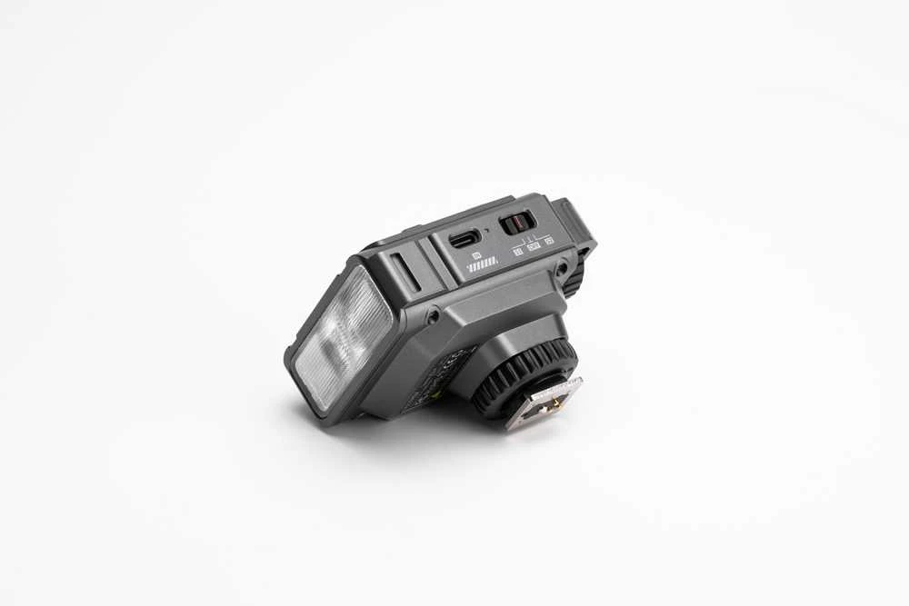 Apšvietimo Įranga - Viltrox Lampa Spark Z3-Fujii Reguliuojama Spalvos Temperatūra ir Ryškumas Pilka