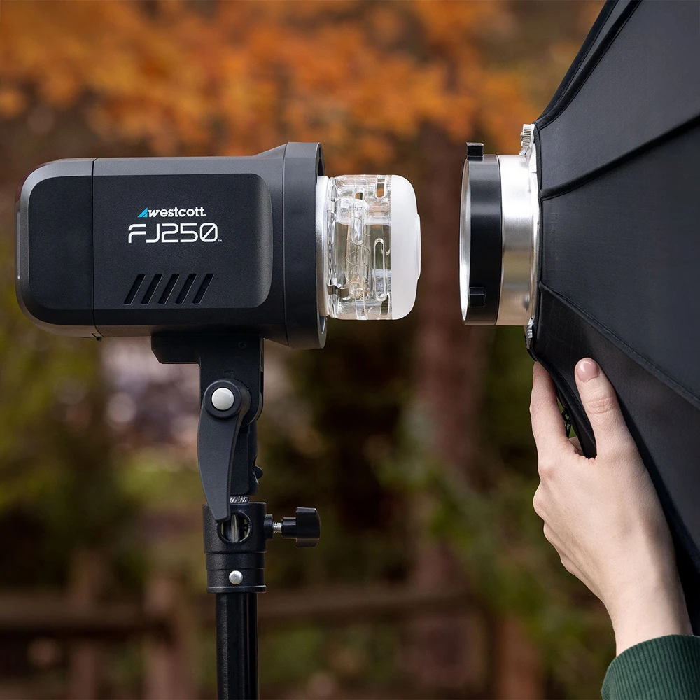Apšvietimo Įranga - Westcott FJ250 Strobe 5500K Jutiklinis ekranas