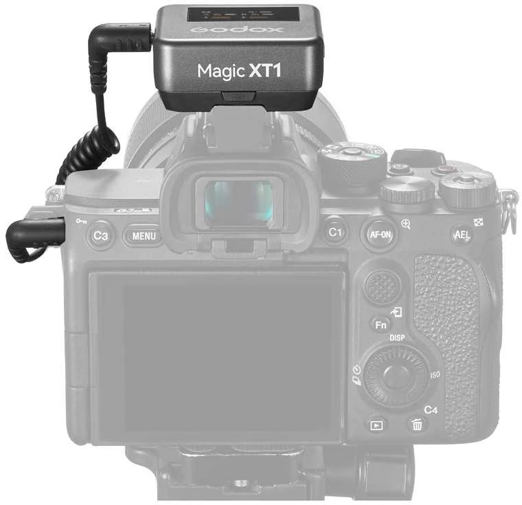 Godox Magic XT1 belaidžio mikrofono imtuvas ant fotoaparato
