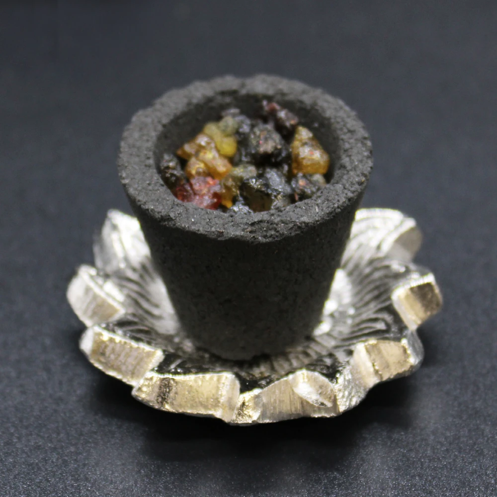 Aw Aromatics Kvepalų Indelis - Mira AW Myrrh Derva 12 Indelių po 10g su Metaliniu Laikikliu