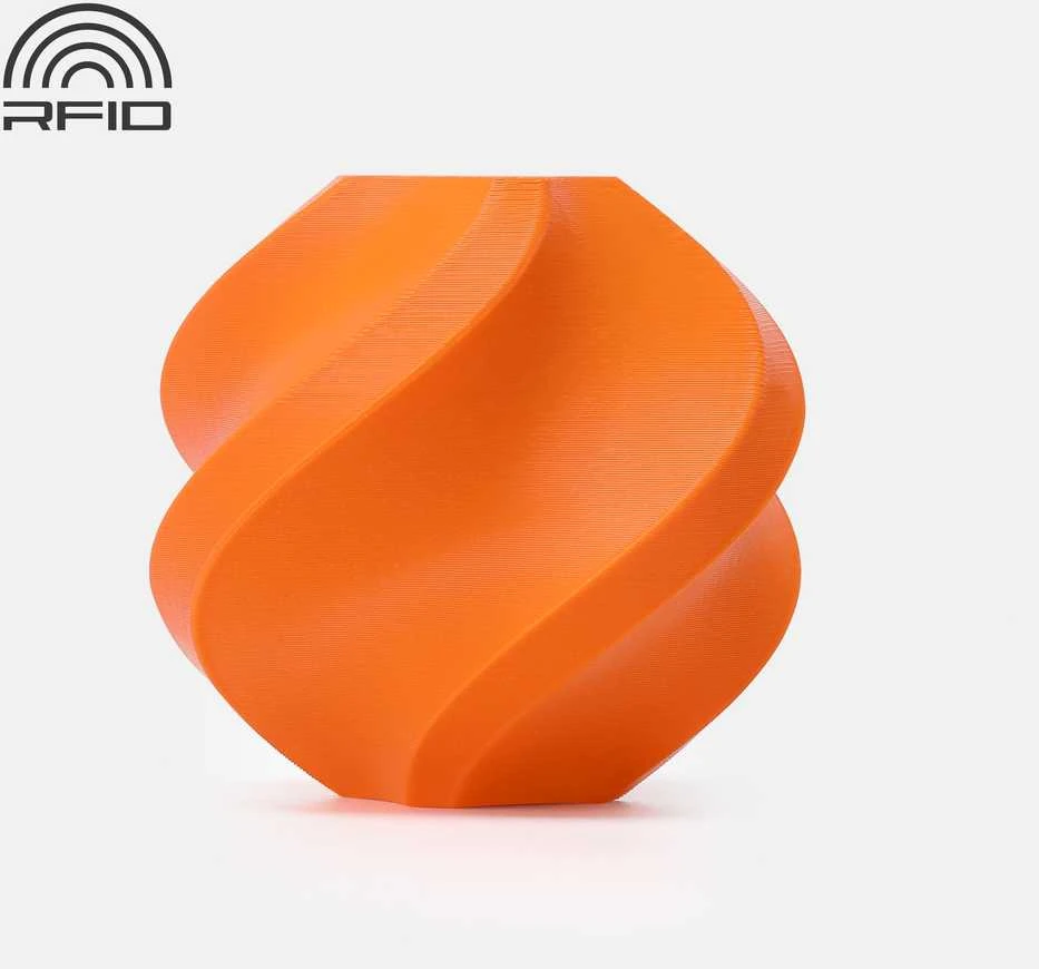Bambu Lab PETG-HF atspausdintas oranžinis modelis