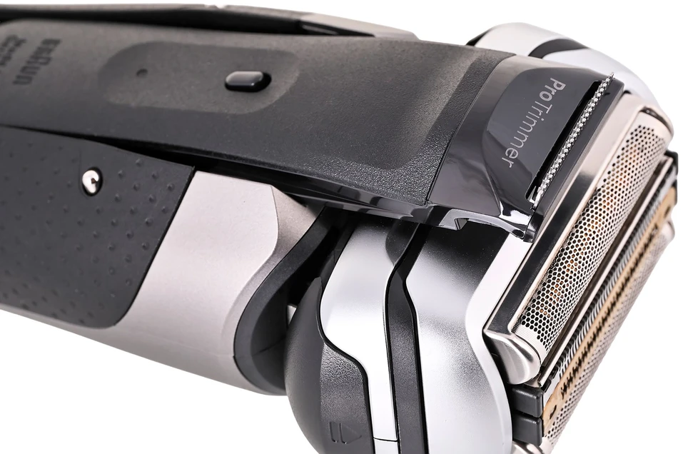 Braun 9615S Barzdaskutė Series 9 PRO+ pilkas