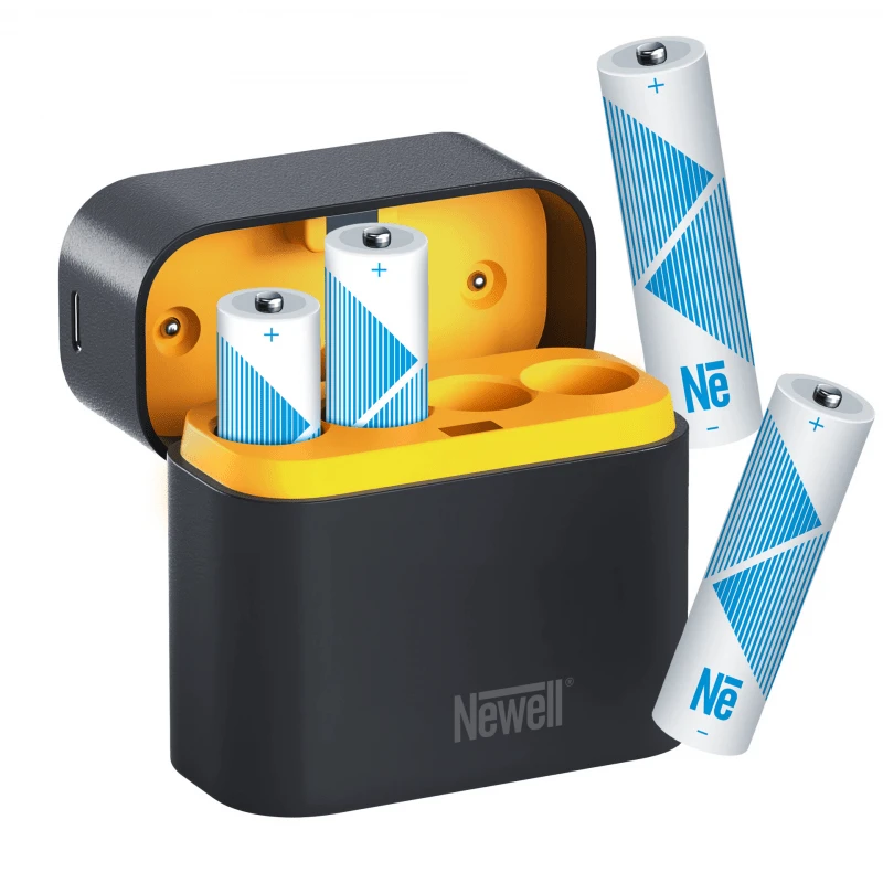 „Newell“ keturių kanalų įkroviklis ir 4 AA ličio jonų įkraunamų baterijų rinkinys – 2200 mAh