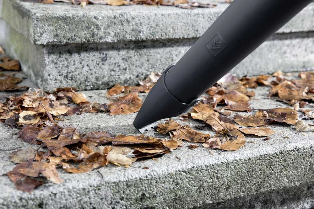 Lapų pūstuvas Karcher LBL 2 (be akumuliatoriaus ir kroviklio)