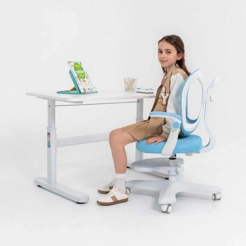 Mark Adler Junior 4.6 Mėlyna swivel chair