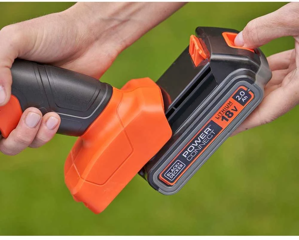 Black & Decker Juodas & Decker Gyvatvorių ir žolės žirklės Juodas & Decker BCSS18D1-QW; 18 V; 1x2,0 Ah akum.+ pakrovėjas