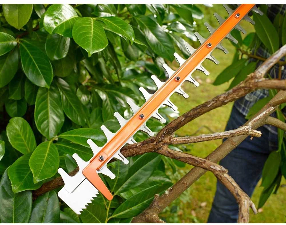 Black & Decker Juodas & Decker Gyvatvorių žirklės Juodas & Decker BEHTS401-QS; 500 W; 55 cm ilgio