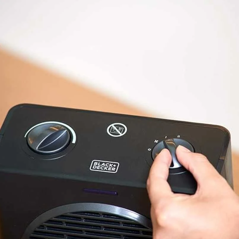 Black & Decker juodas+decker Juodas & Decker BXSH1500E PTC fan heater