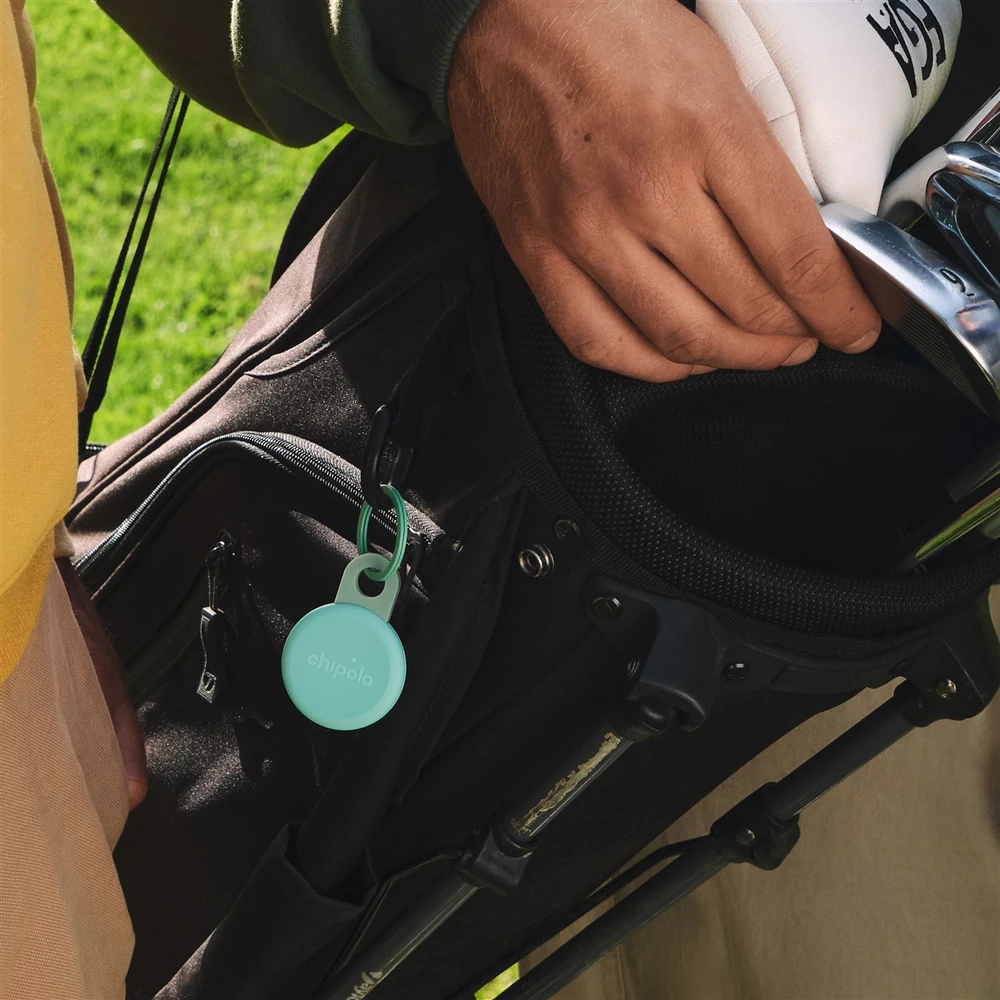 „Chipolo LOOP“ – įkraunamas „Bluetooth“ sekiklis su silikonine kilpa, skirtas „iOS“ ir „Android“, mėtų spalvos