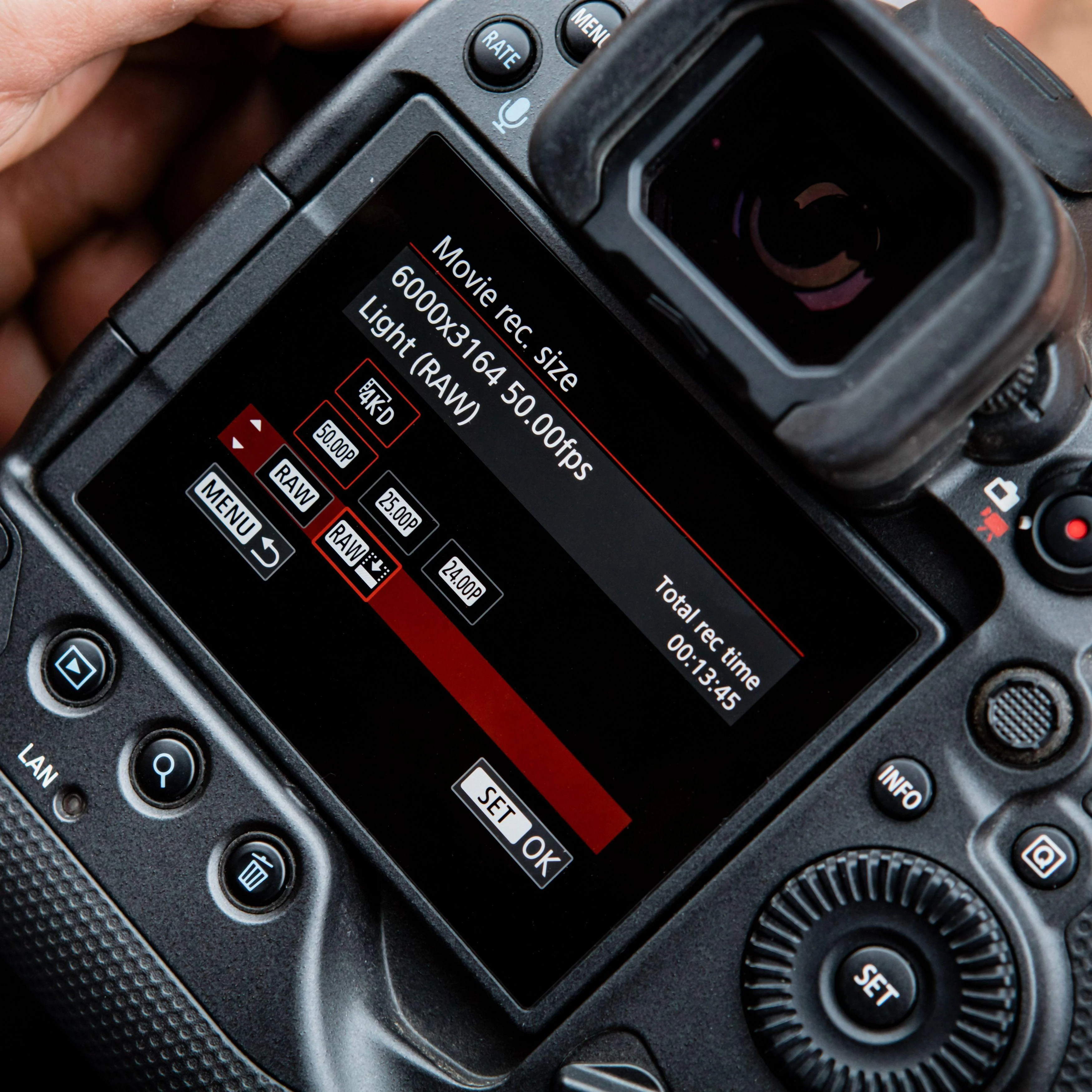 Canon EOS R3 korpusas
