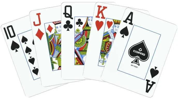 Copag 1546 Elite Poker Size - Jumbo Index Žaidimų Kortos Dviguba Kaladė (Auksinės Ir Juodos)
